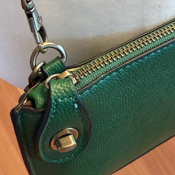 Joy Susan Mini Crossbody To Convertible Wristlet Forrest Green Pebbled Clutch - Picture 4 of 15